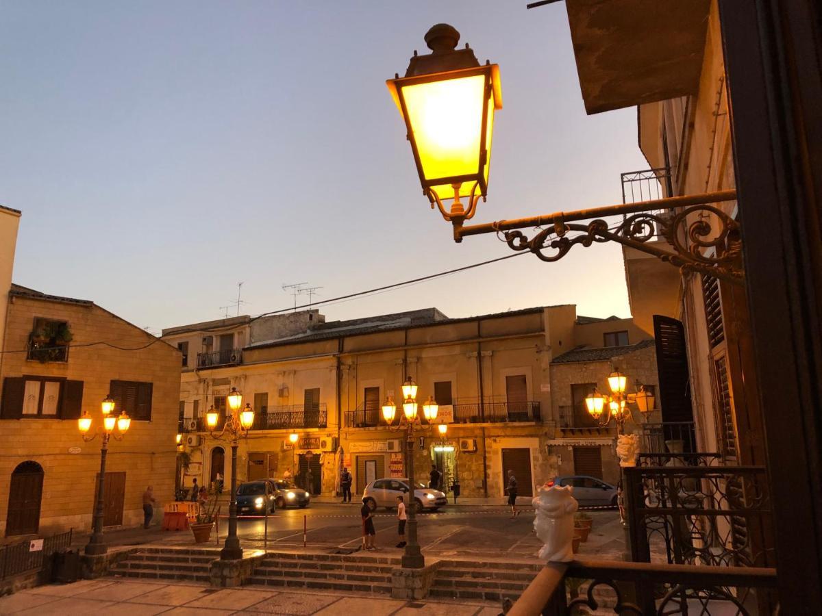 Cortile Umberto Apartment Racalmuto Exterior photo
